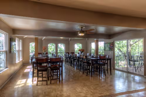 Enjoy the panoramic lake views while dining. at 8500 sf, Sleeps 48 in beds, Pool, Hot Tub, Game Rm, 300 ft lake front, In