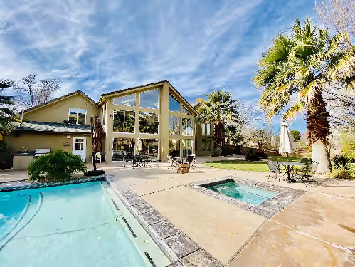 Saint George Home and Property with 2 Private Pools and Pickleball Court, photo 5
