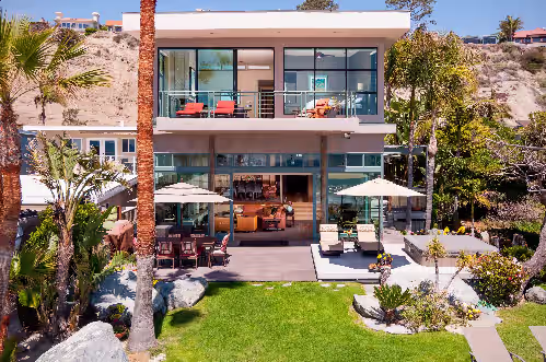 LARGE CONTEMPORARY HOME ON THE SAND, HOT TUB, CHEFS KITCHEN, ENDLESS VIEWS, photo 2
