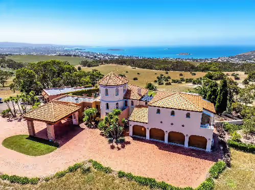 Casa Del Mar with the Best views in Encounter Bay