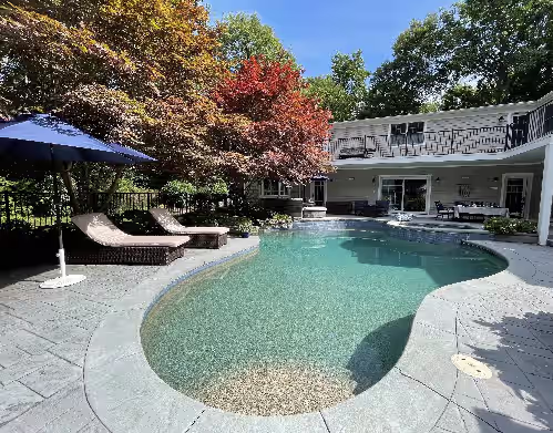 Beautiful Bristol Home across from Blithwolde Mansion