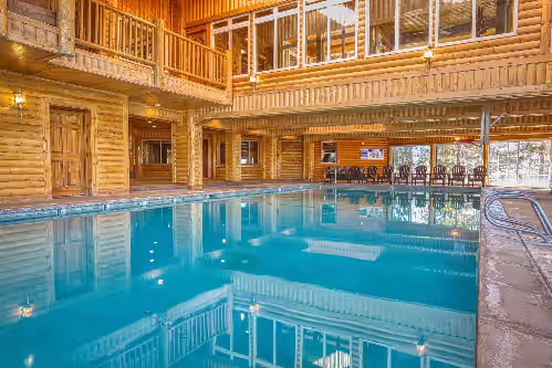 Timber Moose: America's Biggest Log Cabin, photo 4