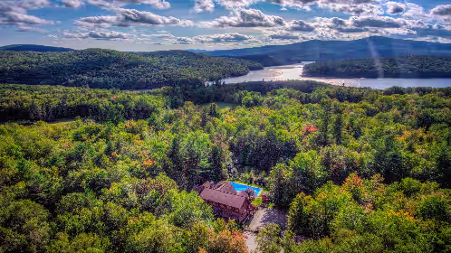 Most Luxurious Log Estate—10 BR's, Pool, Hot Tub, Total Privacy & Lake Access, photo 3