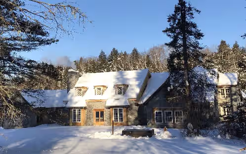 Greystone Manor An isolated 30 Acres in Stowe, with Hot Tub, photo 3