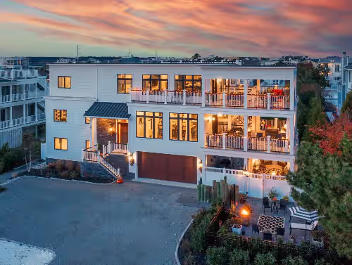Lux Pool Mansion! Ocean Views, Pvt Beach, 9BR/6BA, photo 3