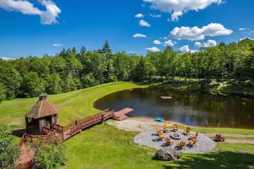 Beautiful Lakeview Log Cabin on 60Acre Property, photo 5