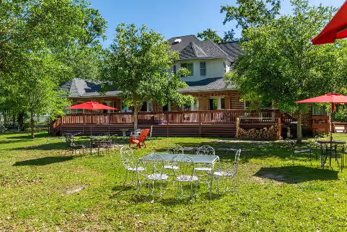 Arcadia Oaks - REDUCED 8/2 TO 8/6 Pool, Hot Tub, Boat Dock, Gourmet Kitchen, Pet & Kid Friendly