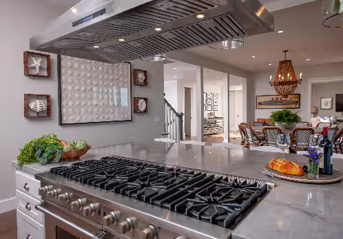 AMAZING BOLD OCEAN-FRONT HOME, WITH BREATHTAKING OCEAN VIEWS, photo 4