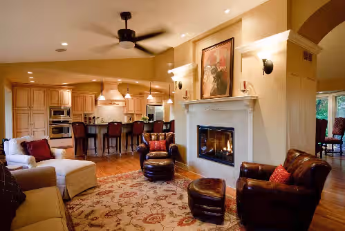 Exquisite Private Estate on 250 Acres with Pool and Hot Tub, photo 2