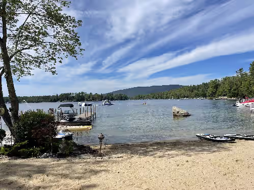 Ultimate Lakefront Vacation Home for Rent, photo 3