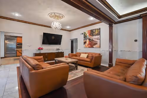 Living area at Villa Euphoria: Exotic Retreat