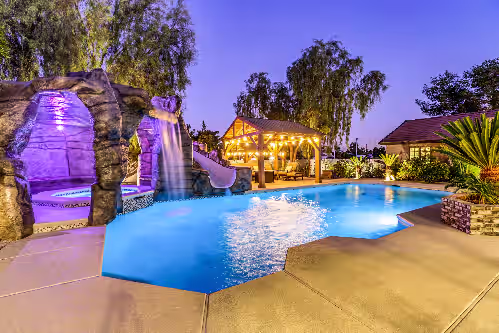 The Ultimate Utopia Mansion, photo 3