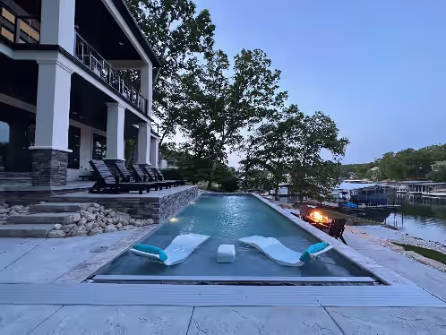 Modern Luxury! Sleeps 24! Pool, Spa, Golf, Arcade, Dock! Deep Cove, Calm Waters, photo 2