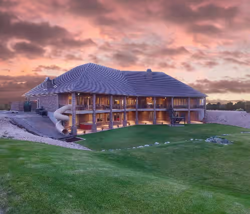 Beaver Mountain Lodge - Family Reunion Lodge w/Pool, near Bryce & Zion Canyon - 13 Bed, 9 Bath, 40 acres