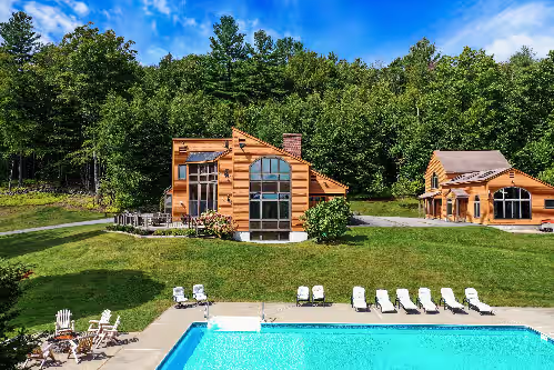 100 acre Amazing Private Estate. 10 BRs w/ Swimming Pool, Tennis Court, Hot Tub!