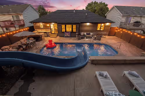 Resort Style Gem, Pool, Amazing Slide!!