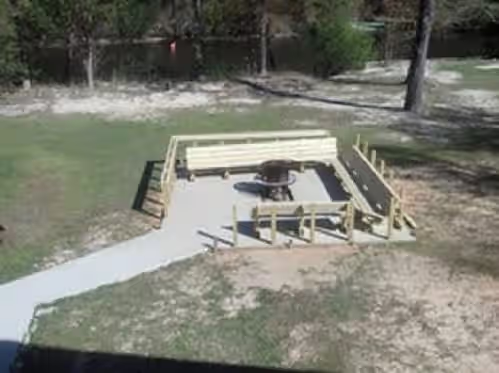 Private Mini Resort! Pool, Hot Tub, Pool Table, on River, + more Book Today, photo 3