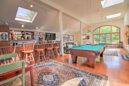 100 acre Amazing Private Estate. 10 BRs w/ Swimming Pool, Tennis Court, Hot Tub, photo 4