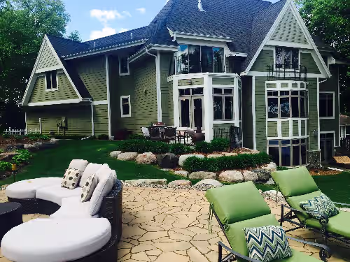 Executive Home on Lake Minnetonka with all the amenities